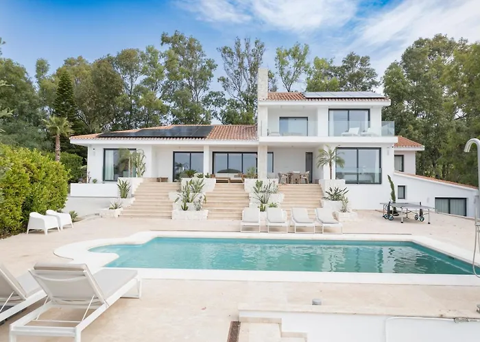 Large 5 Bedroom Villa With Heated Pool + Sea Views